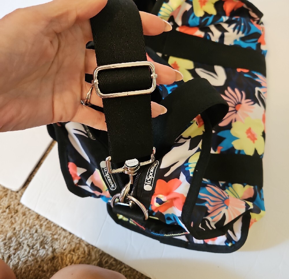 Le Sport Sac Black Floral Canvas Travel Duffel Bag - Women's Weekender - Picture 14 of 14